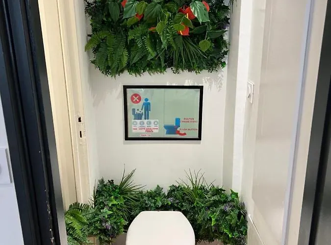 Apartment La Triangle D'or Parties Communes Sous Video Surveillance Pas De Cuisine Bordeaux